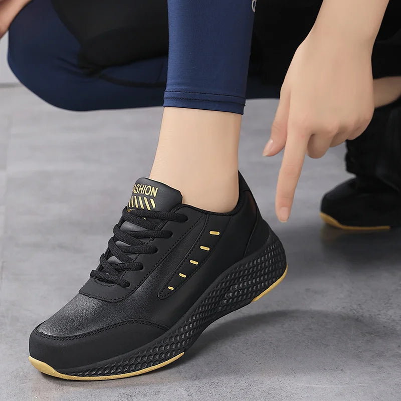 Evita - Lightweight Orthopedic Sneaker