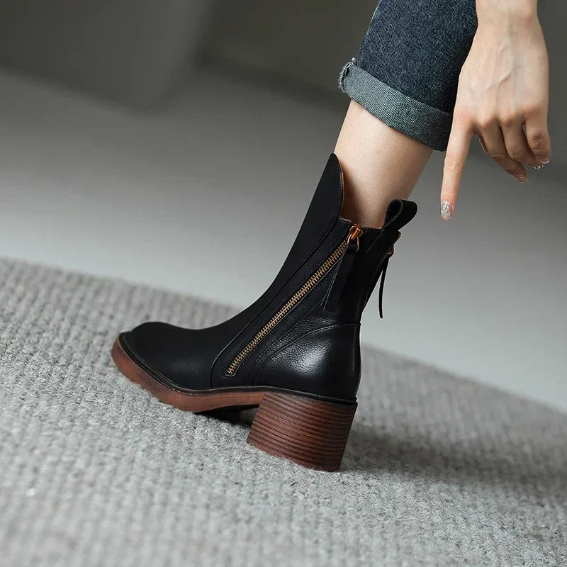 Evita - Orthopaedic Leather Ankle Boots