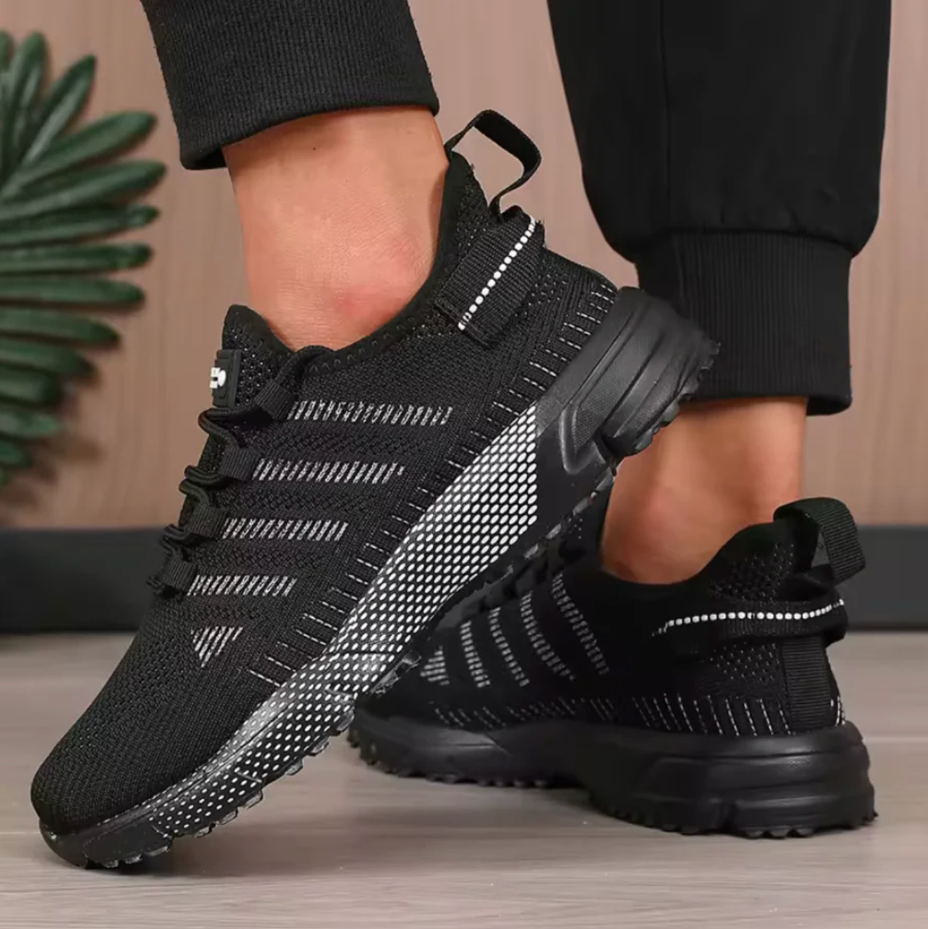 Julian - Stride Easy Sneakers