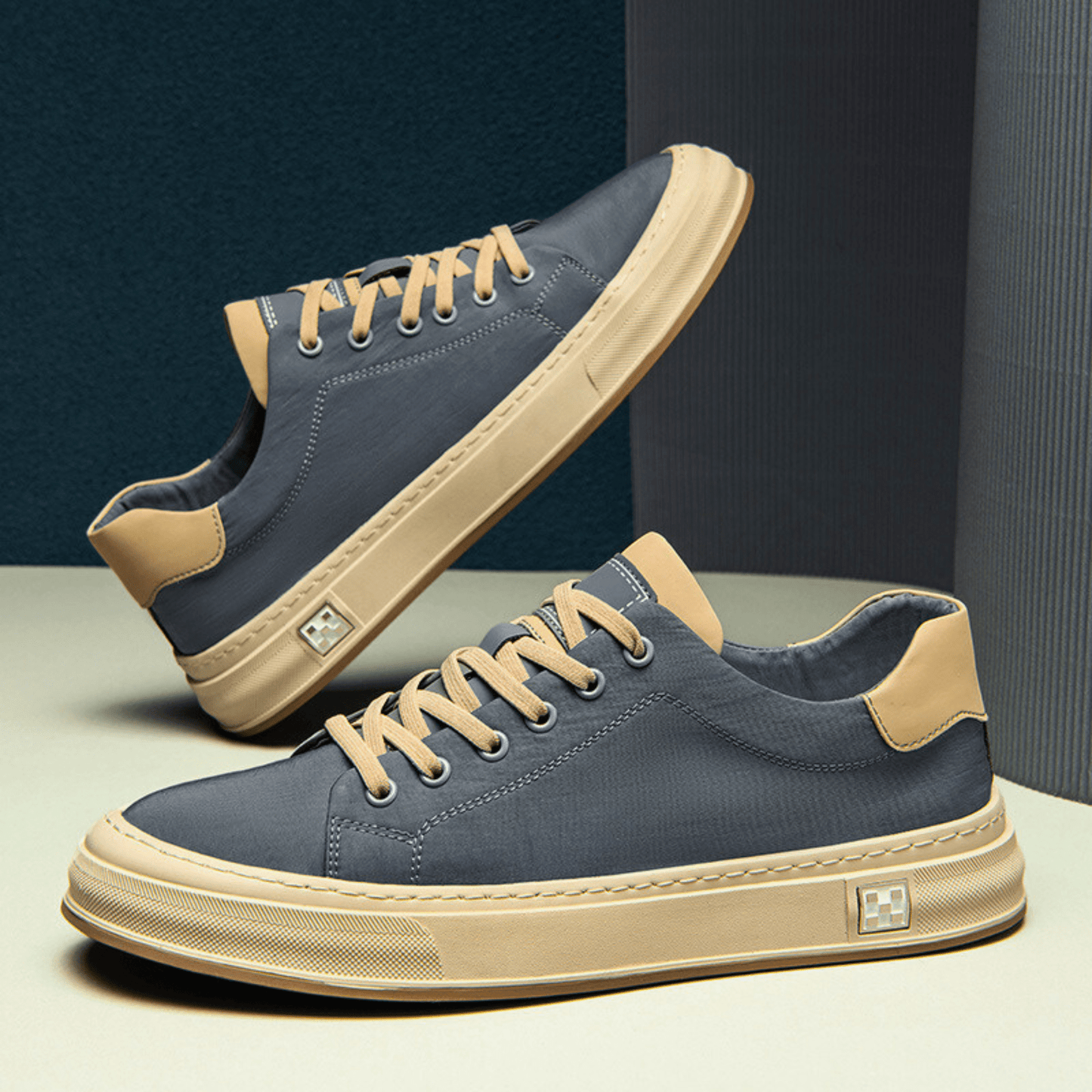Julian - Casual Sneakers