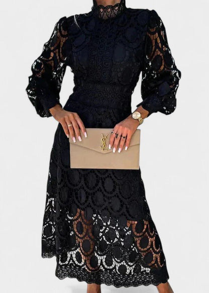 Olivia - Flattering Maxi Dress